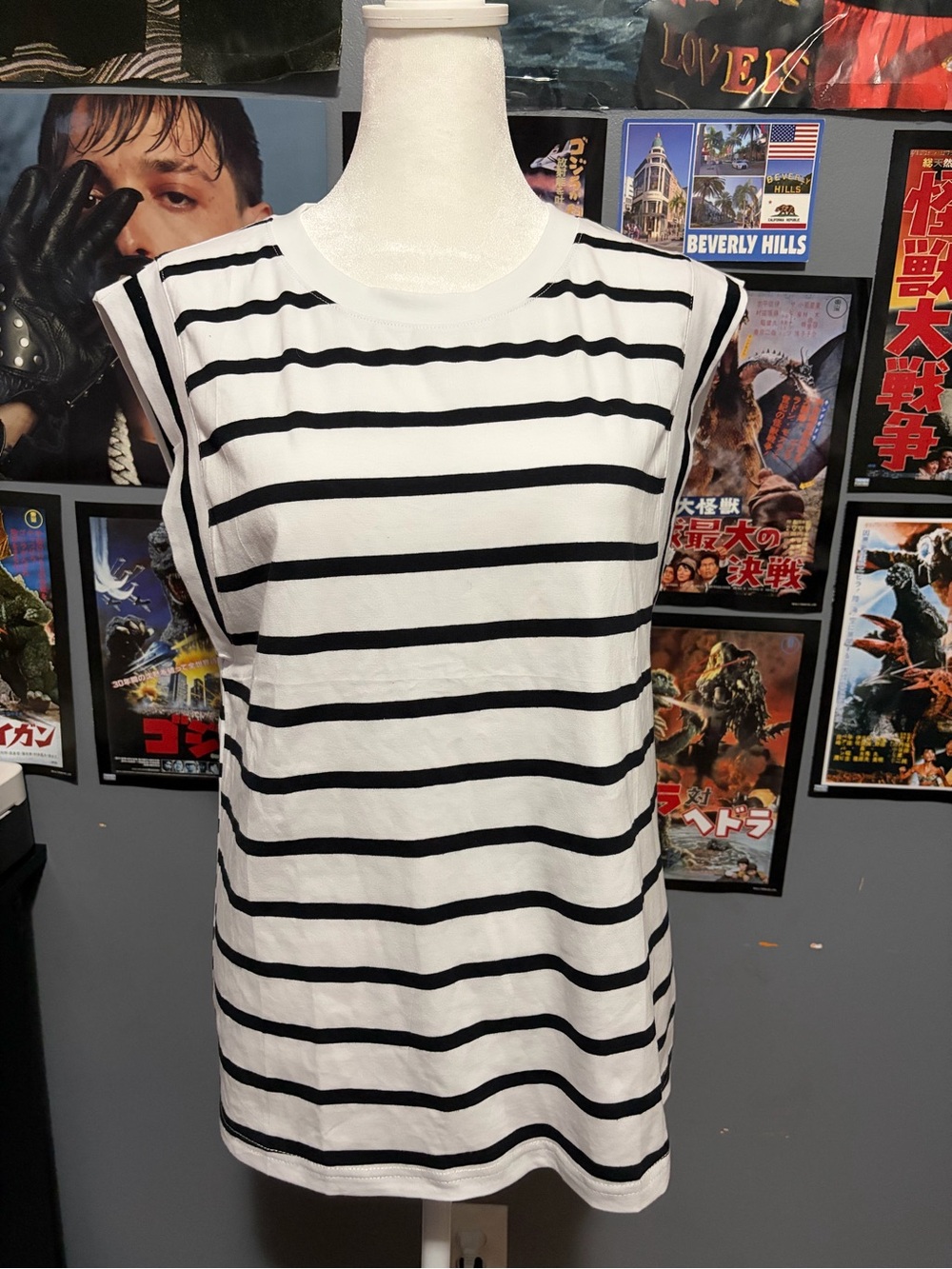 Women's Black & White Striped Sleeveless Tank Top